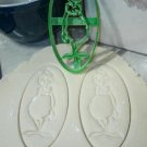 GRINCH FULL BODY SILHOUETTE DR SEUSS CARTOON CHARACTER COOKIE CUTTER USA PR681