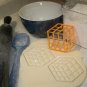 2 PC RUBIKS CUBE COMBINATION PUZZLE GAME TOY FONDANT TOOL COOKIE CUTTER PR695