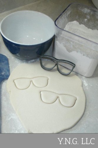 SUNGLASSES SUN GLASSES SUMMER VACATION BEACH COOKIE CUTTER TOOL USA PR699