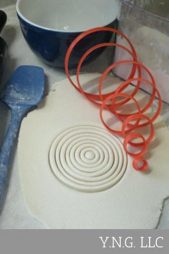 CIRCLE ROUND SHAPE SET OF 8 SPECIAL OCCASION COOKIE CUTTER PR755