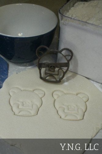 BEAR FACE CUTE ANIME TEDDY PEEK-A-BOO STUFFED ANIMAL COOKIE CUTTER FONDANT PR777
