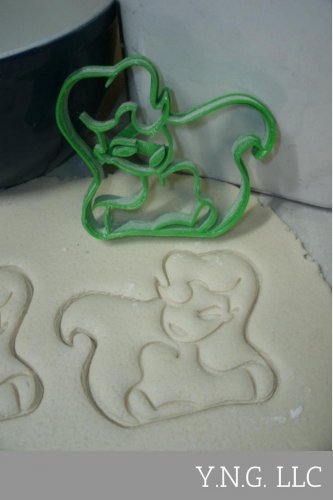 POISON IVY SUPERVILLAIN DC COMICS GOTHAM BATMAN COOKIE CUTTER FONDANT PR796