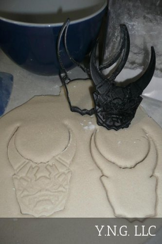 Oni Mask Japanese Samurai Horns 2 piece Stamp Cookie Cutter USA PR2308