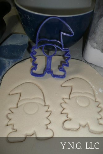 Gnome Garden Ornament Good Luck Mythical Earth Guardian Cookie Cutter USA PR3359