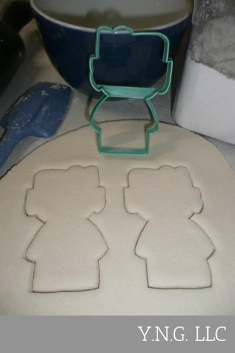 BOY FRANKENSTEIN MONSTER TRICK OR TREAT HALLOWEEN COOKIE CUTTER USA PR3093