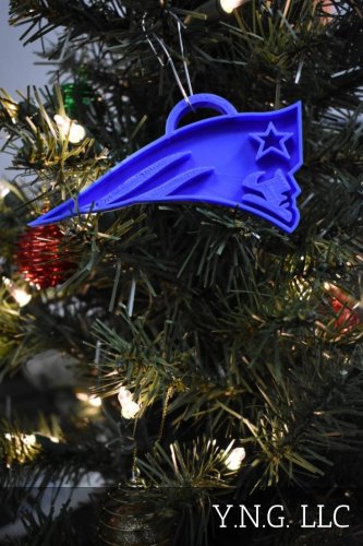NEW ENGLAND PATRIOTS NFL FOOTBALL LOGO HANGING ORNAMENT HOLIDAY CHRISTMAS PR2068