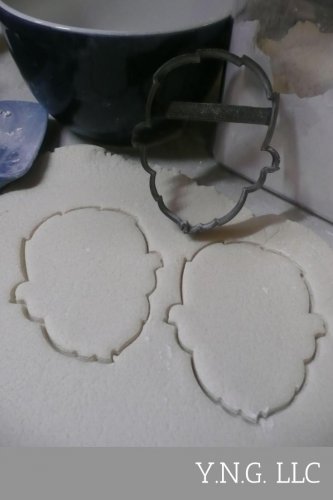 WEREWOLF FACE OUTLINE HUMAN SHAPESHIFT WOLF FULL MOON COOKIE CUTTER USA PR3098