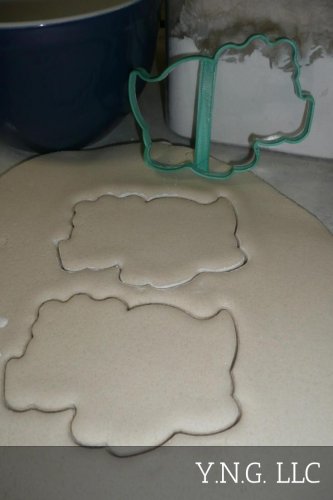 TRICERATOPS DINOSAUR THREE HORNS DINO ANIMAL OUTLINE COOKIE CUTTER USA PR3162