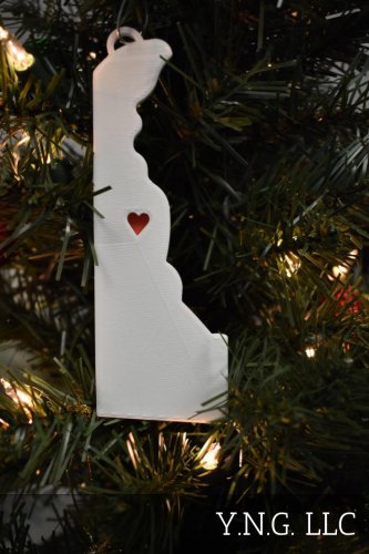 DELAWARE STATE OUTLINE DOVER RED HEART ORNAMENT HOLIDAY CHRISTMAS USA PR244-DE