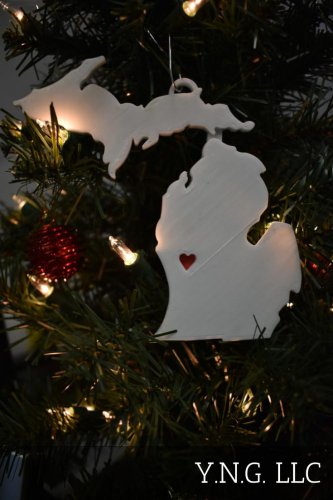 MICHIGAN STATE OUTLINE LANSING HEART CUTOUT ORNAMENT HOLIDAY CHRISTMAS PR244-MI
