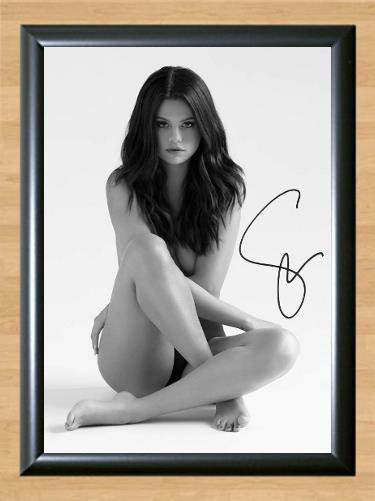 Selena Gomez Revival Signed Autographed Photo Poster Print Memorabilia A4