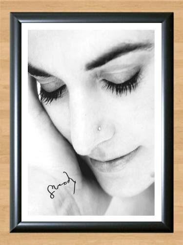 Sin&Atilde;&copy;ad O'Connor Signed Autographed Photo Poster Print Memorabilia A2 16.5x23.4""