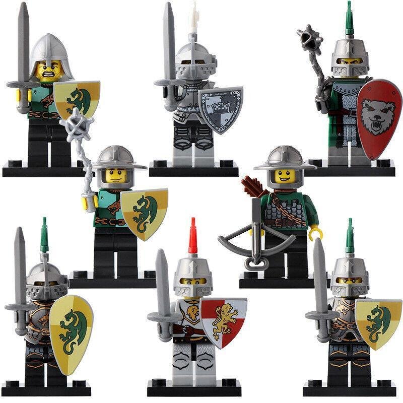 8pcs/set Castle Kingdom Evil Bear Royal Lion Green Dragon Knight Minifigures