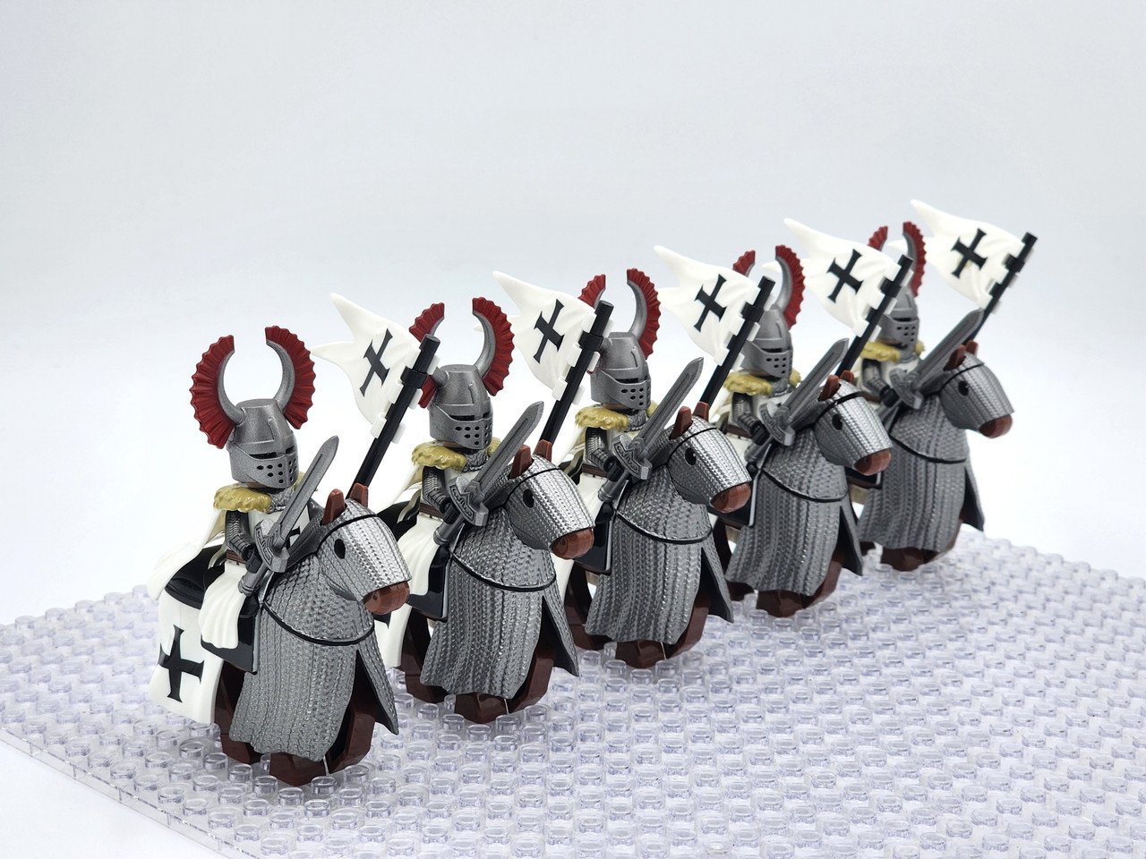 10pcs Mounted Teutonic Knights Armored Warhorse Minifigures Set
