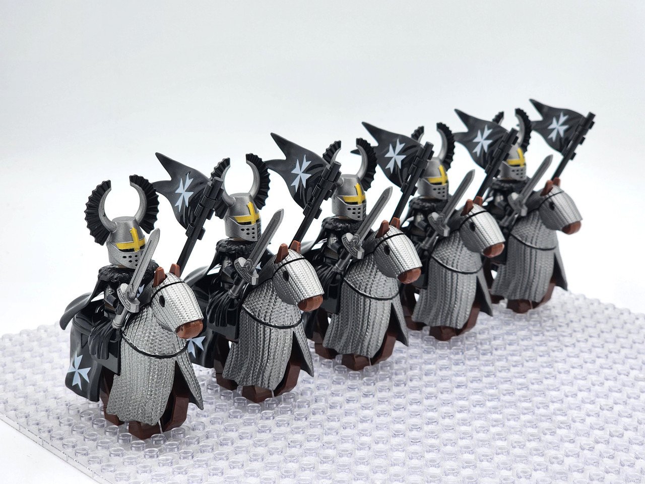 10pcs Mounted Knights Hospitallers Armored Warhorse Minifigures Set