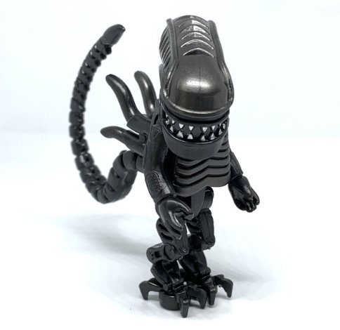 Alien vs Predator Minifigures Xenomorph Alien Movie Minifigures Alien