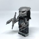 Alien vs Predator Minifigures Xenomorph Alien Movie Minifigures Predator
