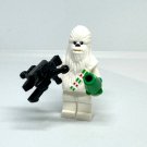 White Chewbacca Holiday Wookie Minifigure