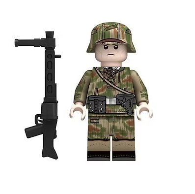 German Late War WW2 Army MG42 Minifigure