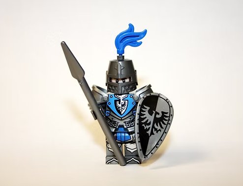 Armored Blue Eagle Knight Castle soldier Minifigure TV Minifigure