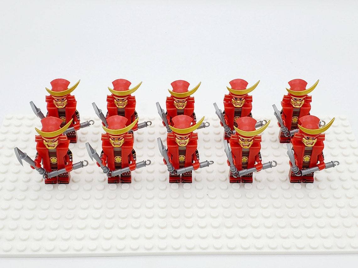 10pcs Japanese Samurai Ninja Sickle Weapons Helmet Armor Minifigures