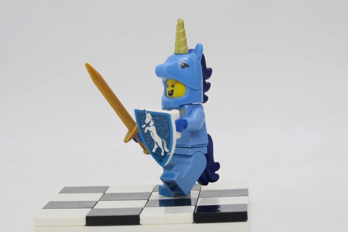 Unicorn Knight Guy Minifigures Weapons Accessories