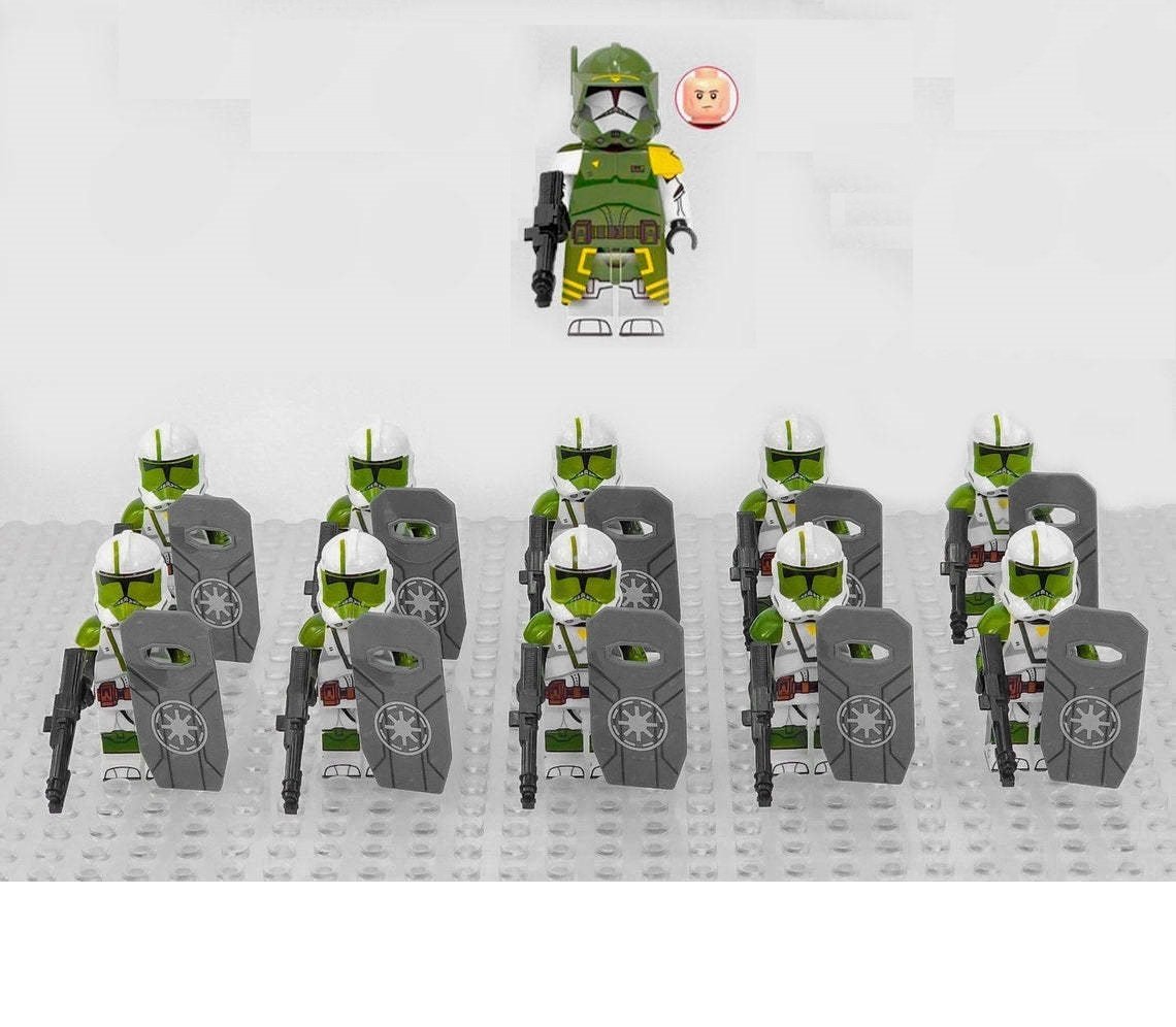 11pcs Star Wars Commander Doom's unit Minifigures Set Clone Troopers Accessories