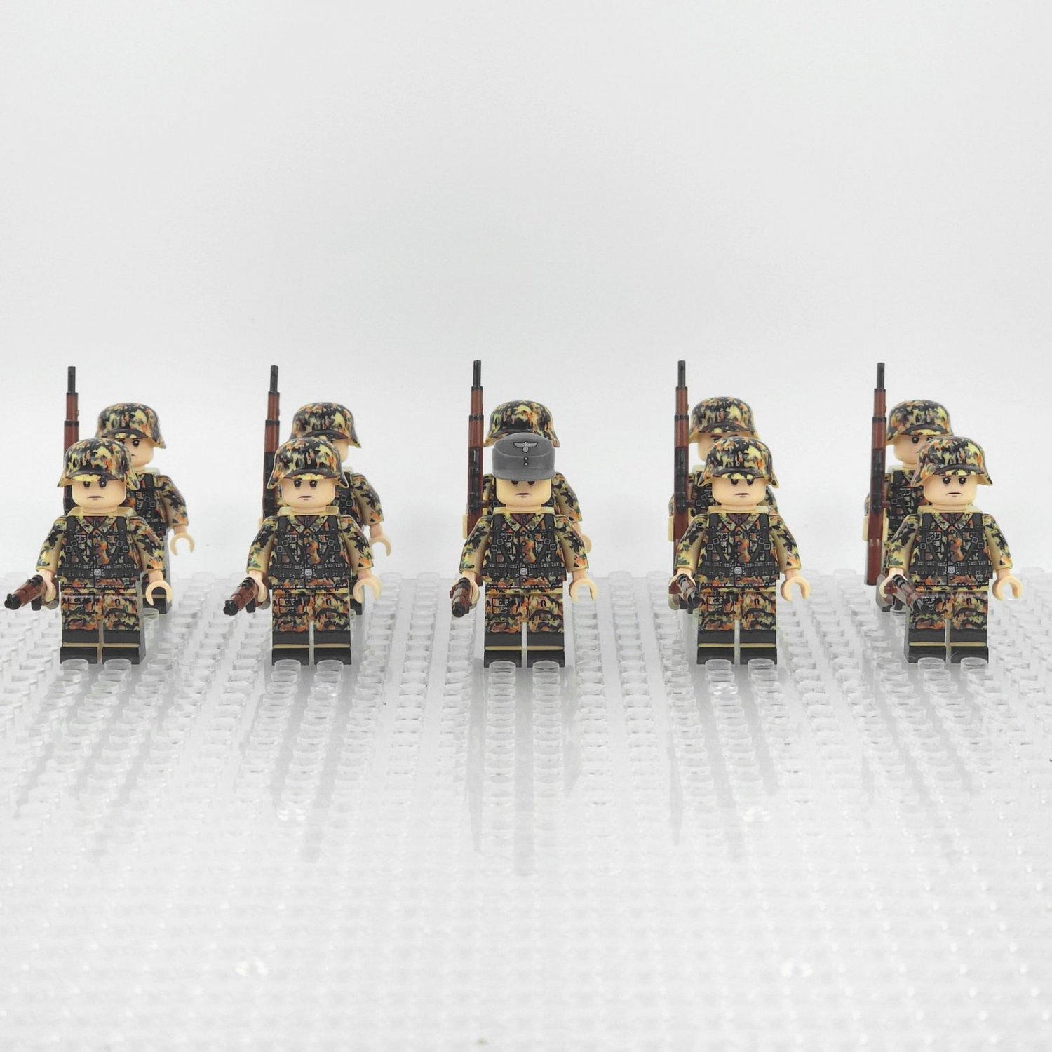 10pcs WW2 German Leibermuster Camo Soldiers Minifigures Building Toys