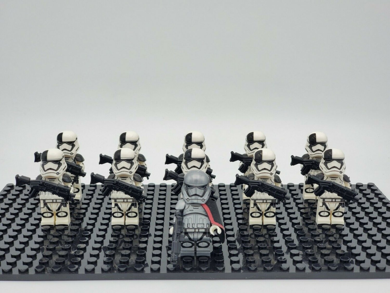 Star Wars Captain Phasma With First Order Execution Team Army 11pcs Minifigures