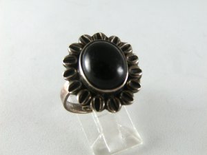 VINTAGE MEXICAN STERING SILVER BLACK ONYX RING SZ 9