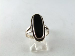 NATIVE AMERICAN STERLING SILVER BLACK ONYX RING SZ 6