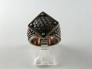 GOTHIC RENAISSANCE STYLE STERLING SILVER RING SIZE 7