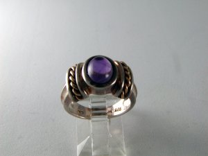VINTAGE STERLING SILVER AMYTHEST CABOCHAN RING SIZE 6 1/2