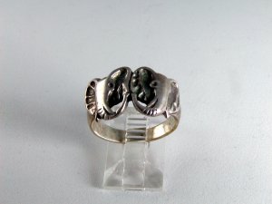 VINTAGE STERLING SILVER ELEPHANT ELEPHANTS RING SIZE 7 3/4