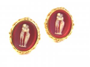 1970's Gold Tone Roman Couple in Pink Cufflinks
