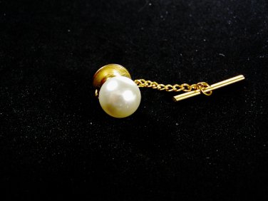 Vintage Goldtone & Faux White Pearl Tie Tac Unbranded 72815