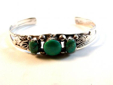 Vintage Southwest Sterling Silver & Turquoise Cuff Bracelet