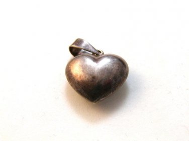 Vintage Sterling Silver Puffy Heart Pendant