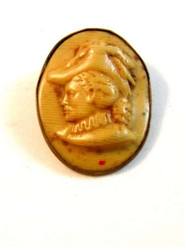 Vintage Early Plastic Celluloid? French Ivory? Lady in a Hat Brooch