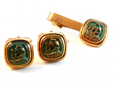 Vintage Gold Tone Spanish Galleon Cufflinks & Tie Clasp