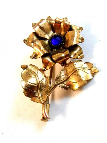 Vintage Gold Tone & Blue Stone Flower Brooch