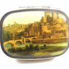 Vintage Silvertone With Picture of the French Town of Avignon Compact