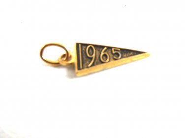 1965 Pennant Charm 61714 Old New Merchandise