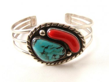 Vintage Native American Sterling Silver & Turquoise Bracelet
