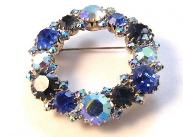 Fabulous And Flashy Vintage Blue Rhinestone Brooch