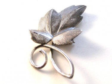 Vintage Beau Sterling Flower Leaf Brooch