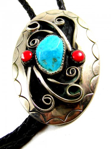 Great Looking Southwest Western Turquoise & Coral Bolo