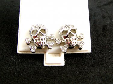Small Skull CZs Pierced Studs Earrings 12092013yt