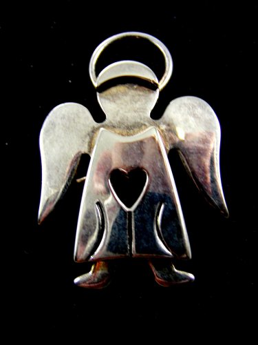 Silvertone Angel Heart Brooch / Pendant by Best 8614