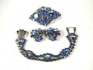 1950's 3 Piece Set Blue Rhinestone Brooch Earrings Bracelet Unbranded 82015
